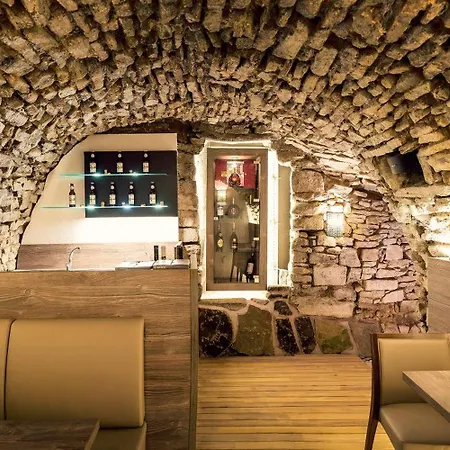 Hotel Boutique Hviezdoslav 4*
